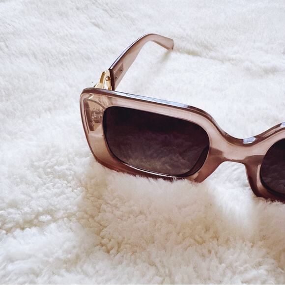 Camille Clear Tan Oversized Square Sunglasses - Picture 3 of 10